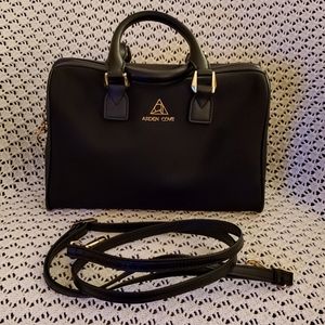 Arden Cove Satchel